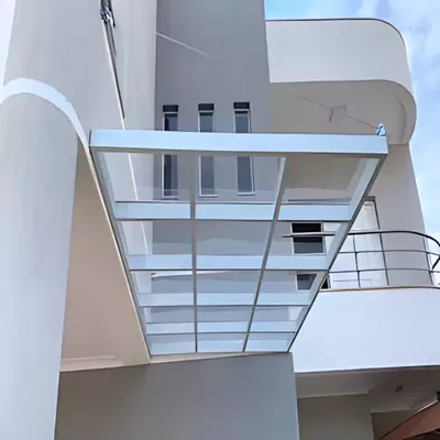 Toldo de Policarbonato Compacto